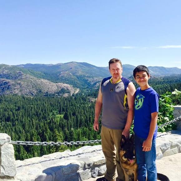 Meet your Posher, Julia - Picture 2 of 2